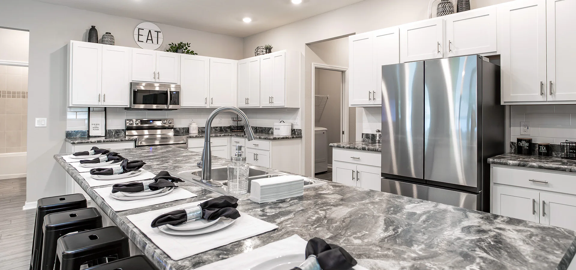 Spacious, open kitchen in the Summerlyn by Highland Homes